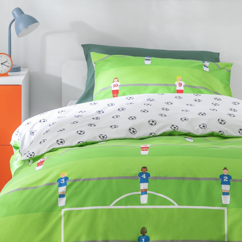 Argos Home Girls' Team Table Football Bedding Set Single by Argos