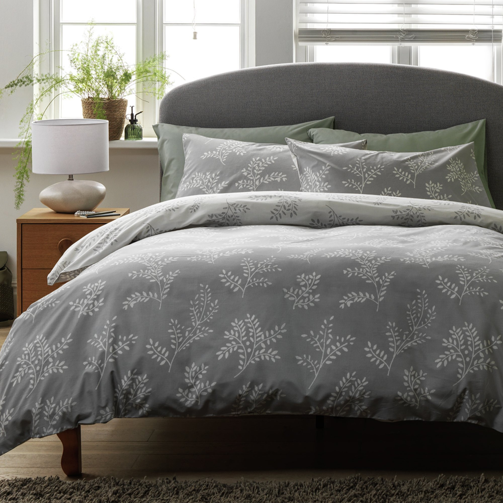 Habitat Floral Trail Grey Bedding Set Kingsize by Argos