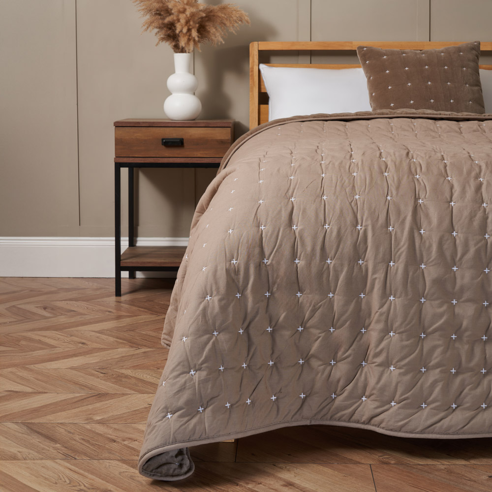 cross-stitch-quilted-bedspread