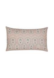 Burleigh Arden Cushion 60cm x 40cm 【公式通販】