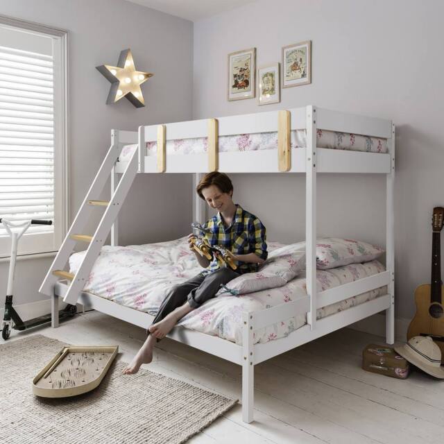 Nöa and Nani Una Triple Bunk Bed with Single and Double Bed in White ...
