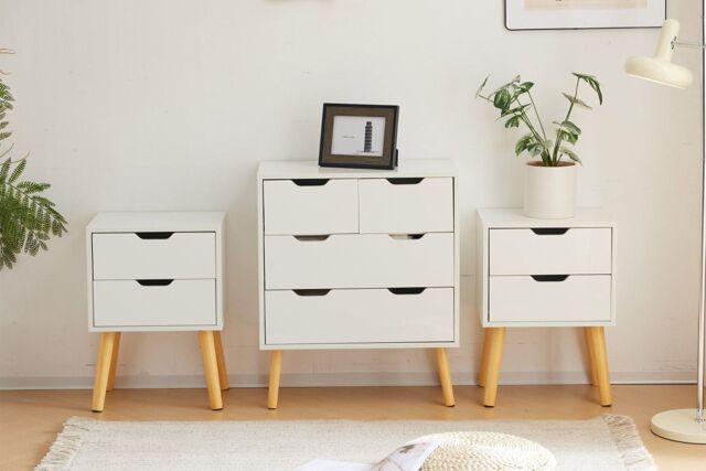 Agata High Gloss 3 Piece Bedroom Set With Chest And Bedside Tables by ...
