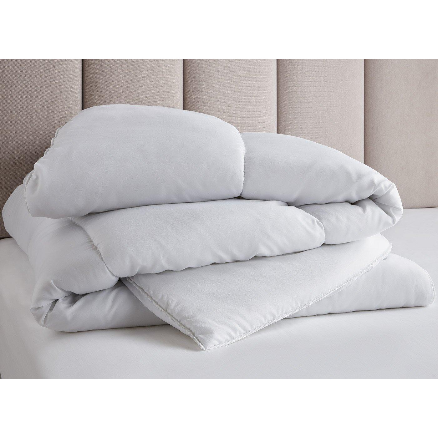 Silentnight Super Springy Duvet 5'0 King by Dreams