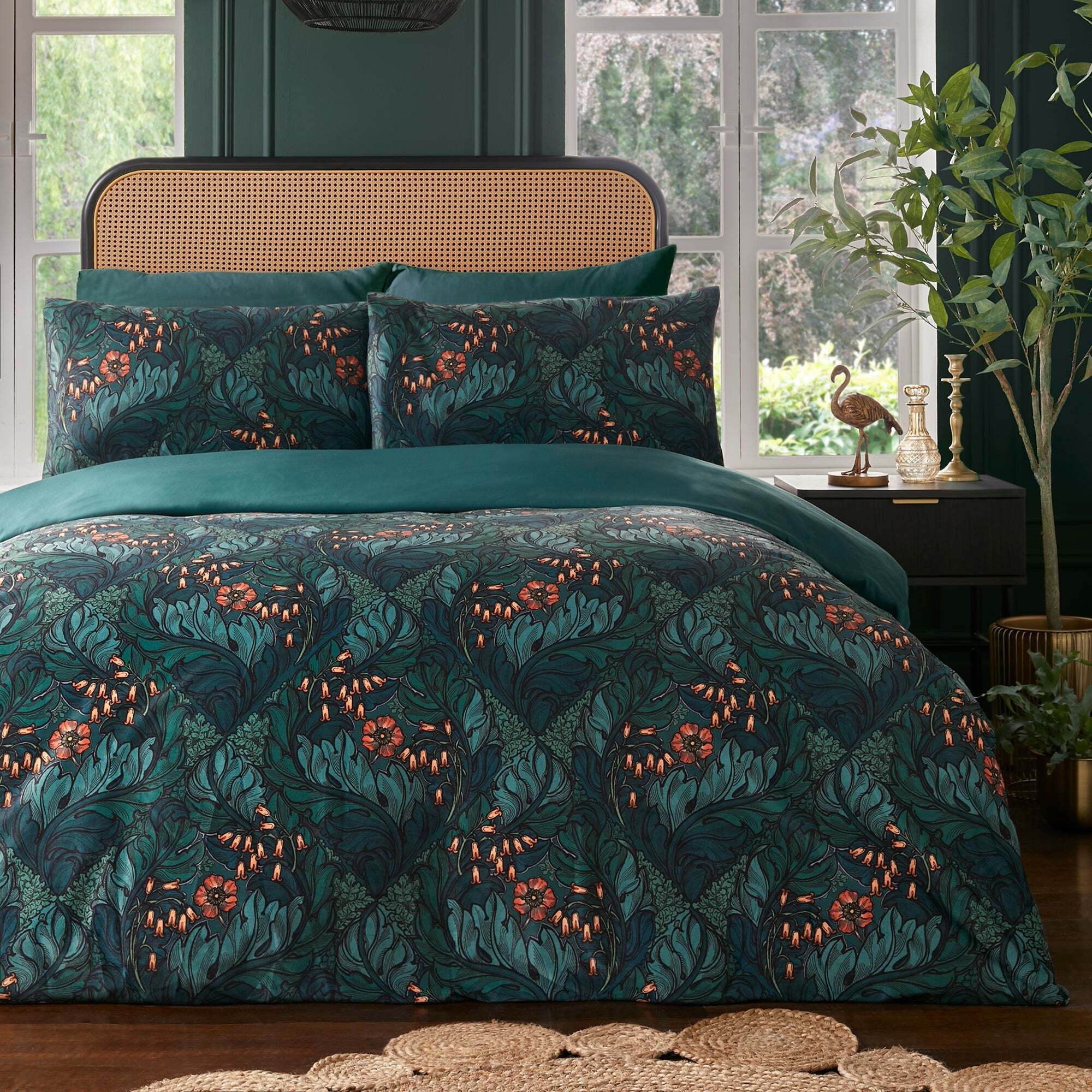 Laurence Llewelyn Bowen Rambleicious Bottle Green Duvet Cover and