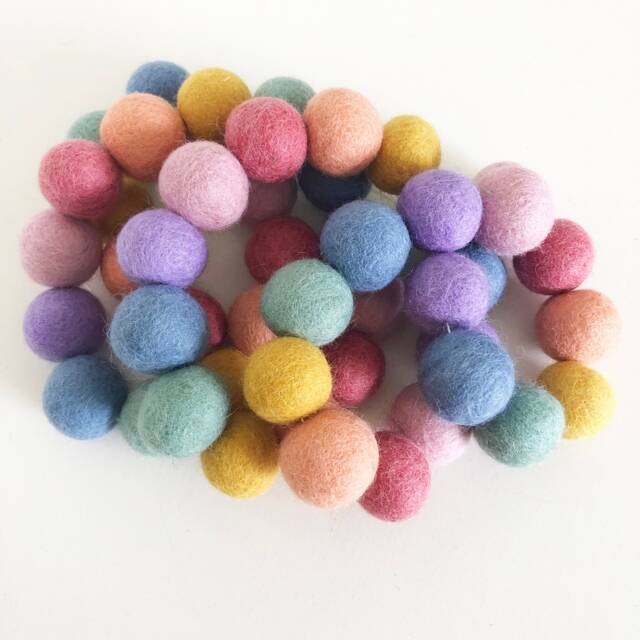 Earthy Pastel Rainbow Felt Ball Garland - Bunting Kids Room Nursery ...