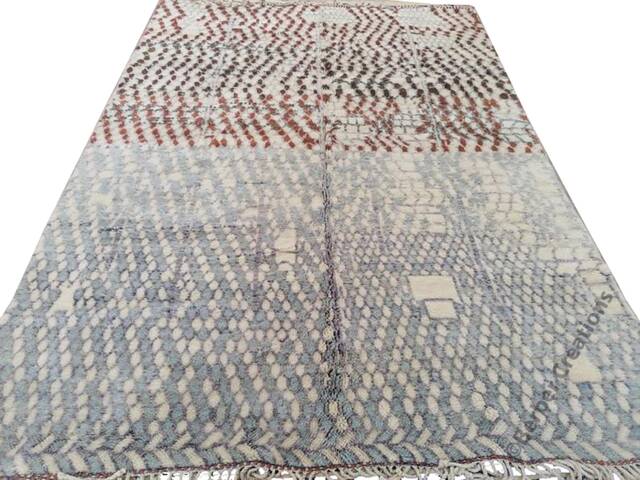 Vintage Berber Wool Rug: Moroccan Handmade Boho Rug (7'3'' X 10'0