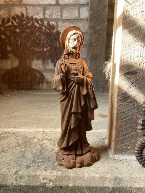 Rusty Cast Iron Small Jesus Statue by Etsy | ufurnish.com