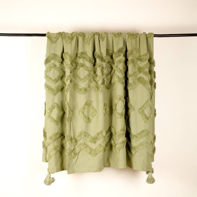Sage Green Tufted Throw, Boho Bedroom Throw Blanket, Bohemian Decor Bed ...
