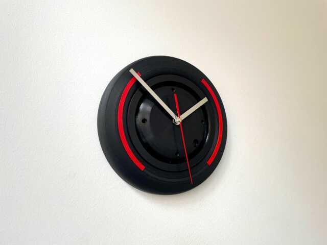 Racing Tire Wall Clock - F1 Inspired Tyre Race Motorsport Car Time ...