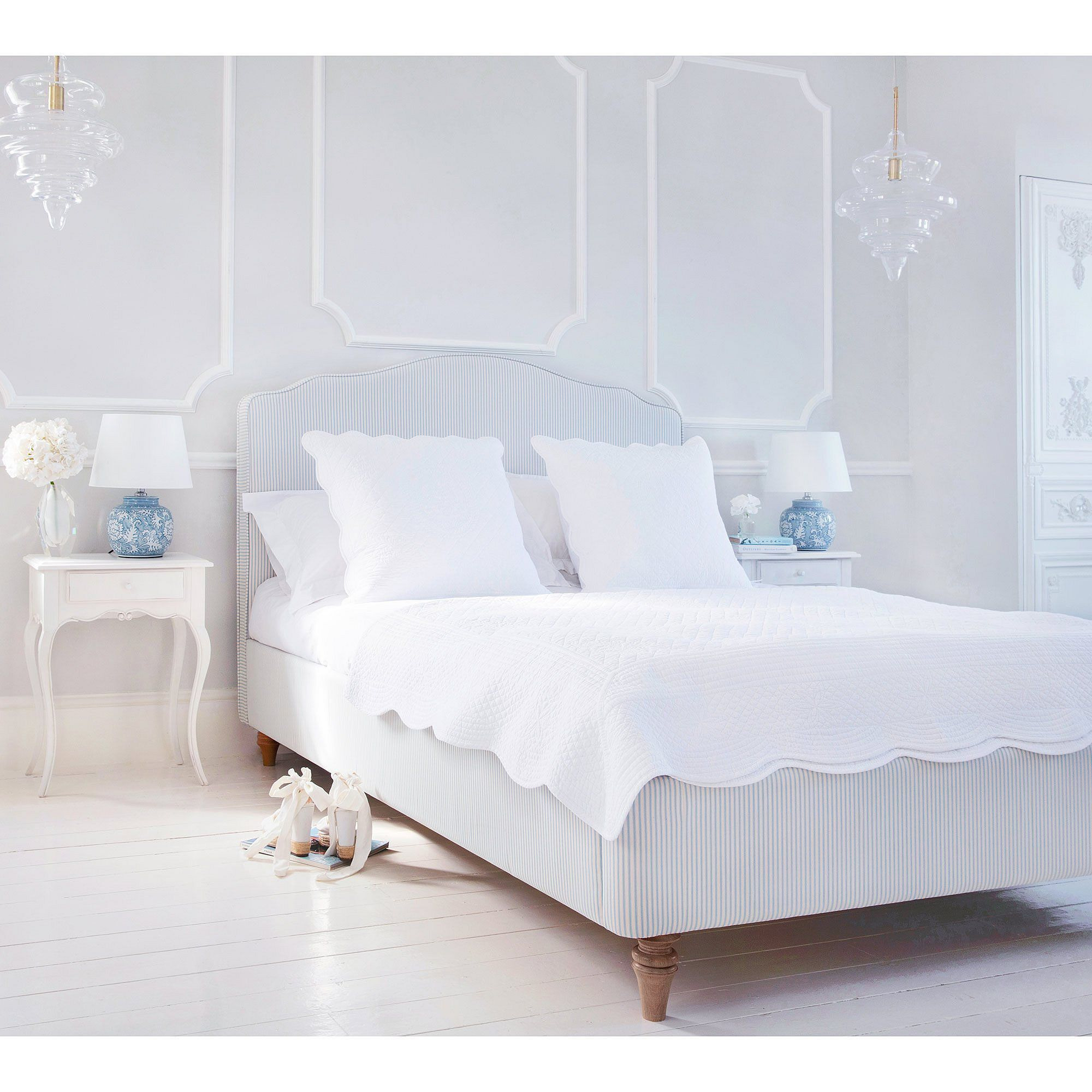 Love In Idleness Reversible Upholstered Bed (Large Emperor Bed) by