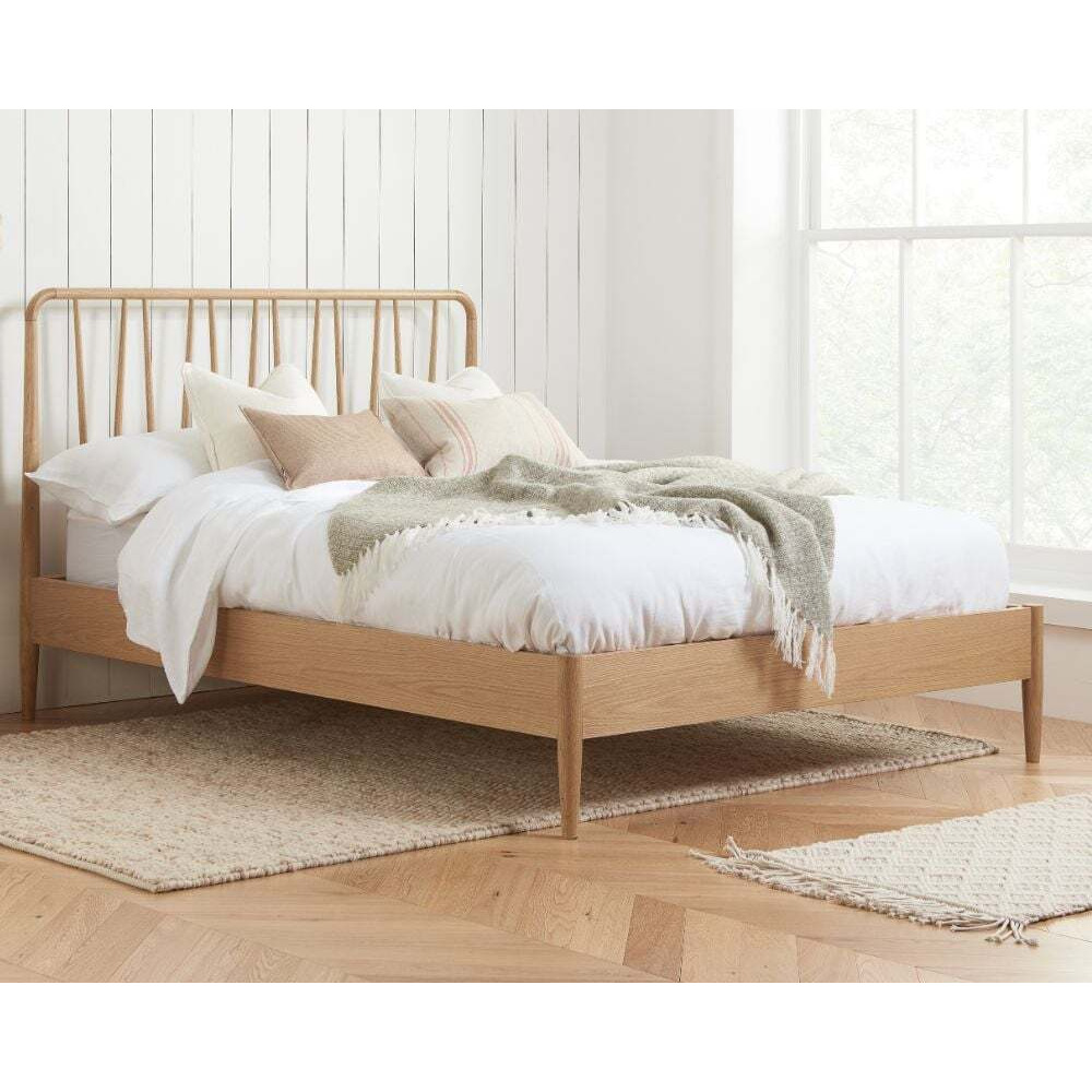 Jesper Super King Size Spindle Bed Oak Wooden 6ft Happy