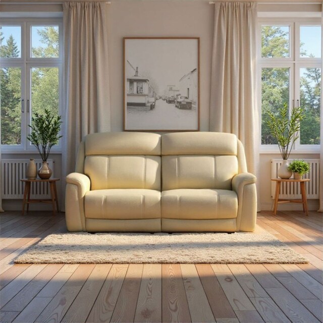 La-Z-Boy Paris 3 Seater in Leather - Power Recliner with Head Tilt and ...