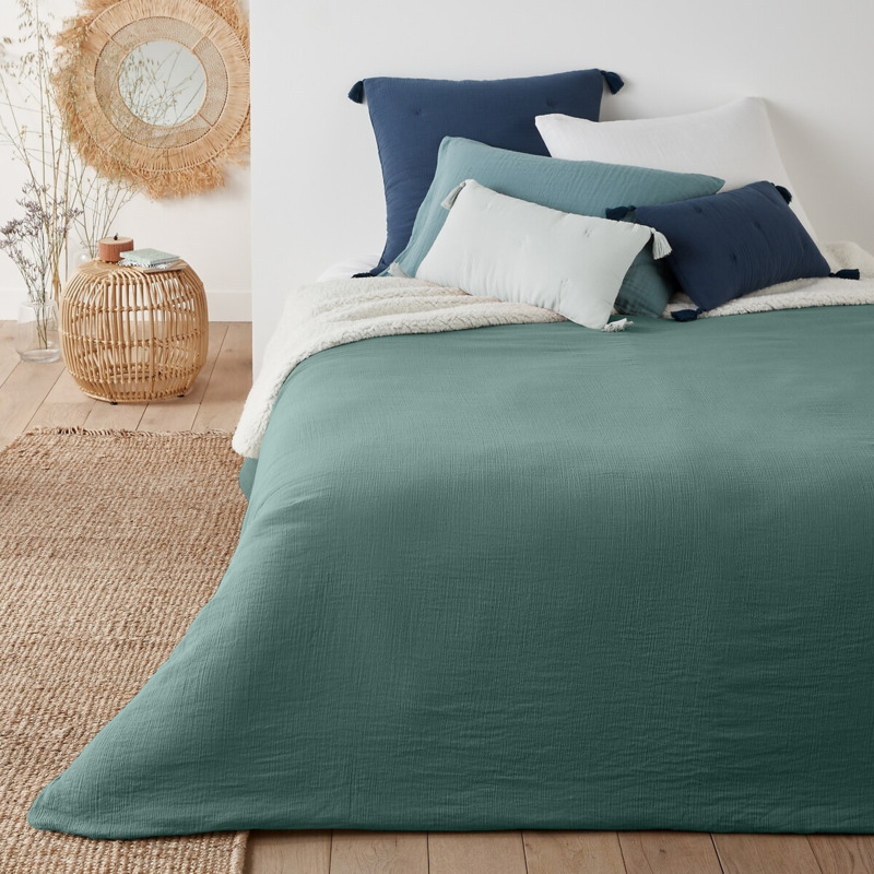 Kumla Cotton Gauze & Faux Sheepskin Bedspread by La Redoute
