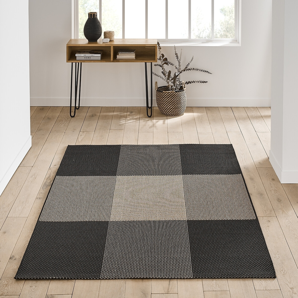 Josie Checked Flat Weave Indoor / Outdoor Rug by La Redoute | ufurnish.com