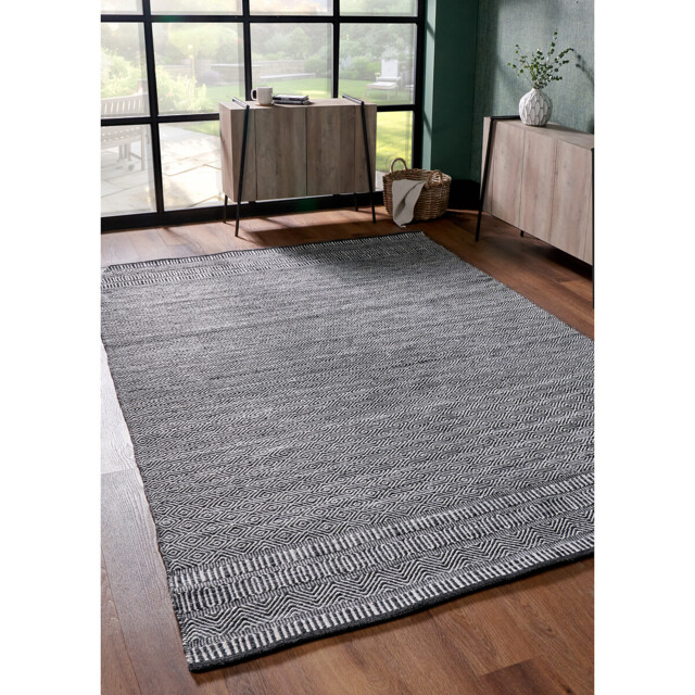 Inca Design Indoor/Outdoor Rug by La Redoute | ufurnish.com