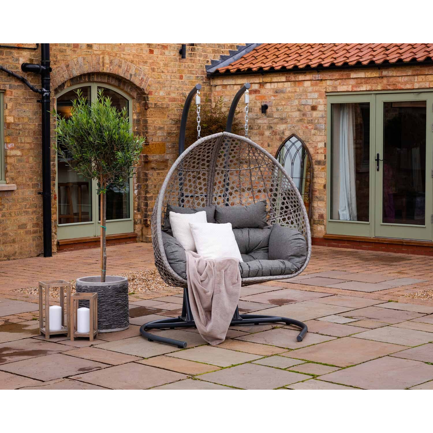 Outsunny Rattan Double Hanging Egg Chair with Stand, Cushion, Dark Grey main image 0