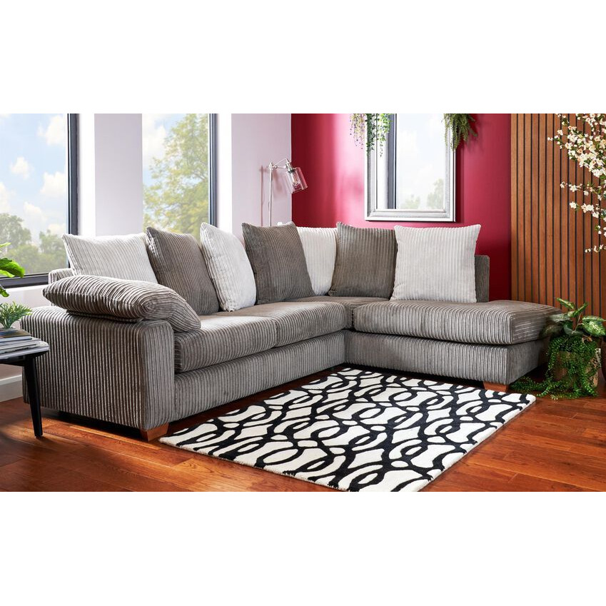 ScS Living Ross Fabric 2 Corner 1 Right Hand Facing Chaise Scatter Back