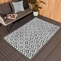 Geometric Outdoor Rug - Black by The Range | ufurnish.com