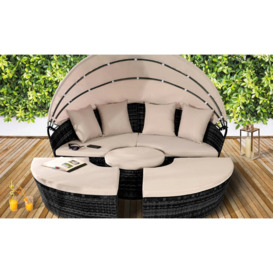 Jalyn Garden Daybed with Cushions