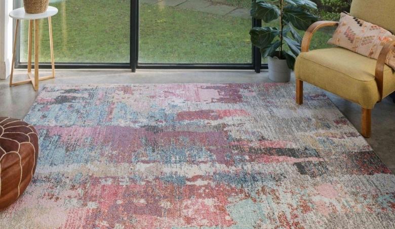 Soft Abstract Distressed Pink Living Room Rug - Osbourne by Kukoon