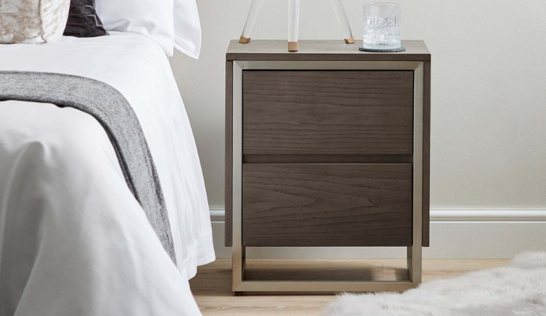 how to Choose the Perfect Bedside Tables