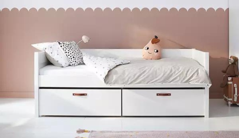 Cool Kids Day Bed by Cuckooland