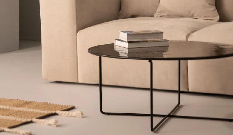 Sazy Table