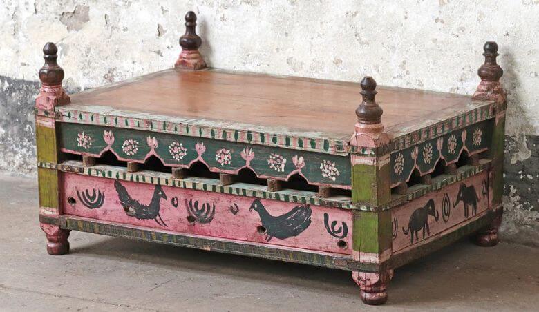 Scaramanga vintage coffee table